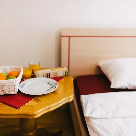 Cozy Apt. In The Heart Of Old Town- Free Parking Sarajevo